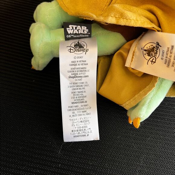 Disney Star Wars The Mandalorian Grogu The Child Baby Yoda Plush 11" - Picture 7 of 14